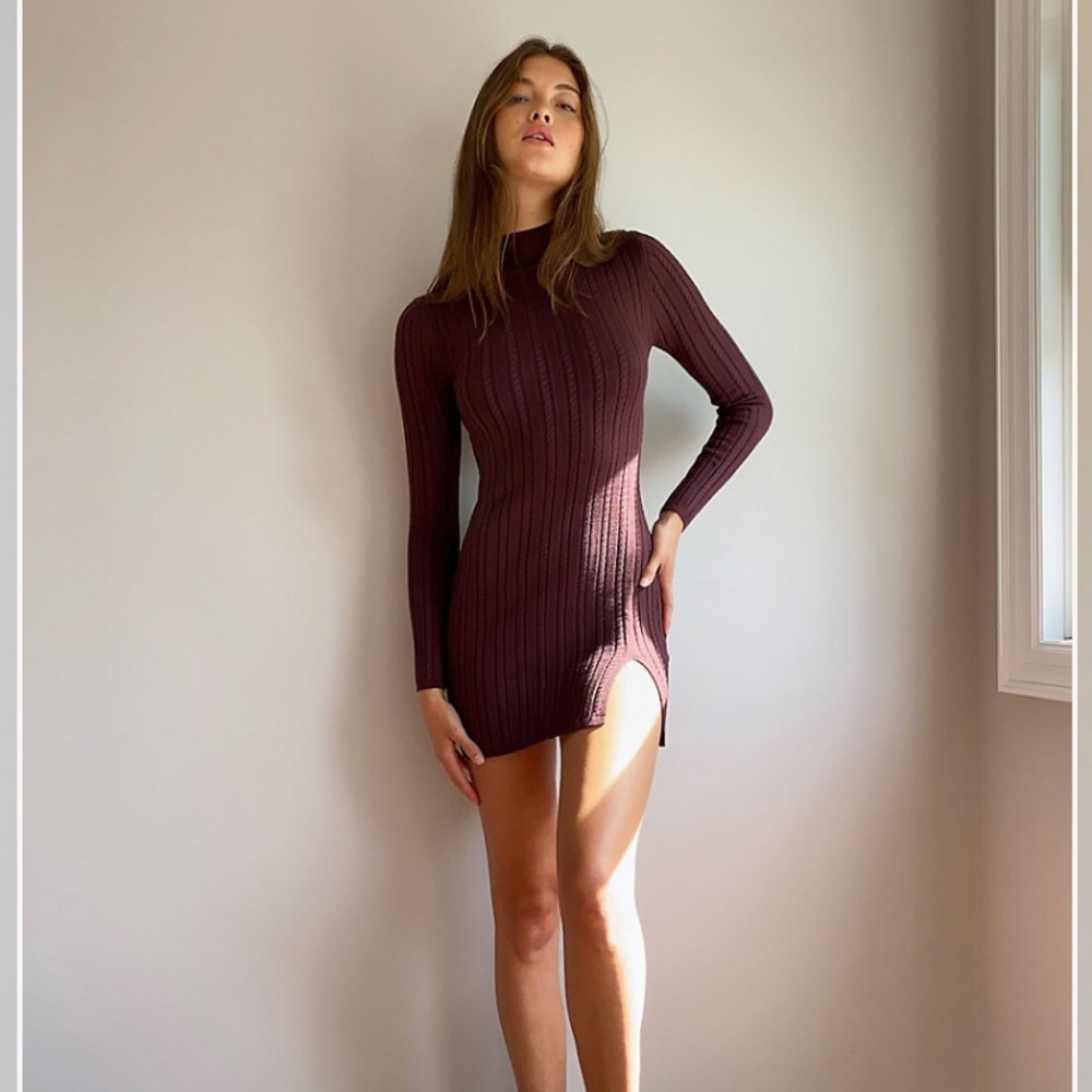 Aritzia - Sunday Best MAPLE DRESS